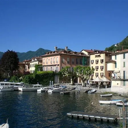 Dei Poeti Villa